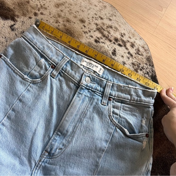 ABERCROMBIE & FITCH The 90s Straight‎ Curve Love Rise Split Hem Jeans Size 28/6 - Picture 8 of 11